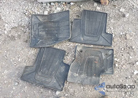 2013 Ford Escape Se from USA, damaged, VIN 1FMCU9GX6DUB38211